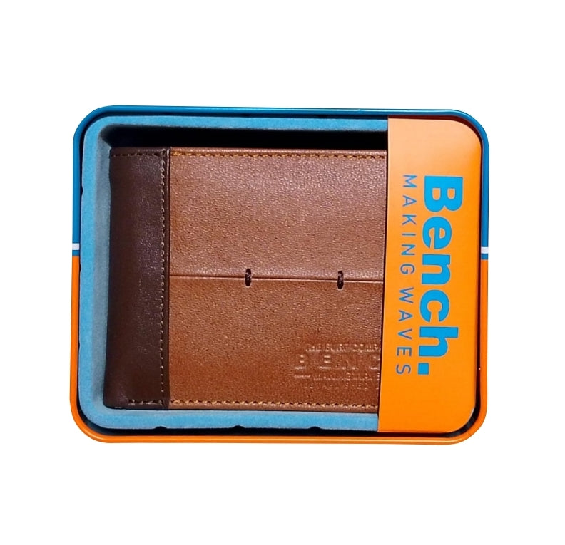 Billetera Bench. Cuero WCR-16