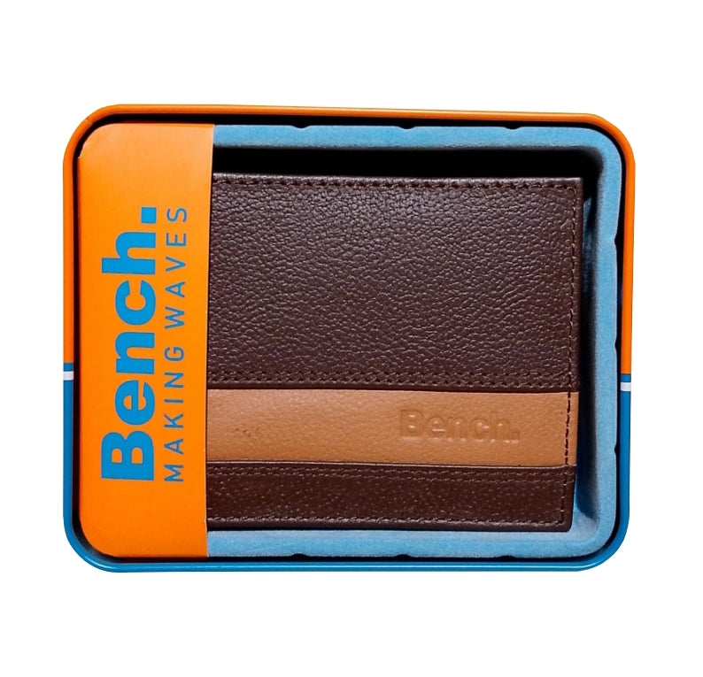 Billetera Bench. Cuero WCR-25