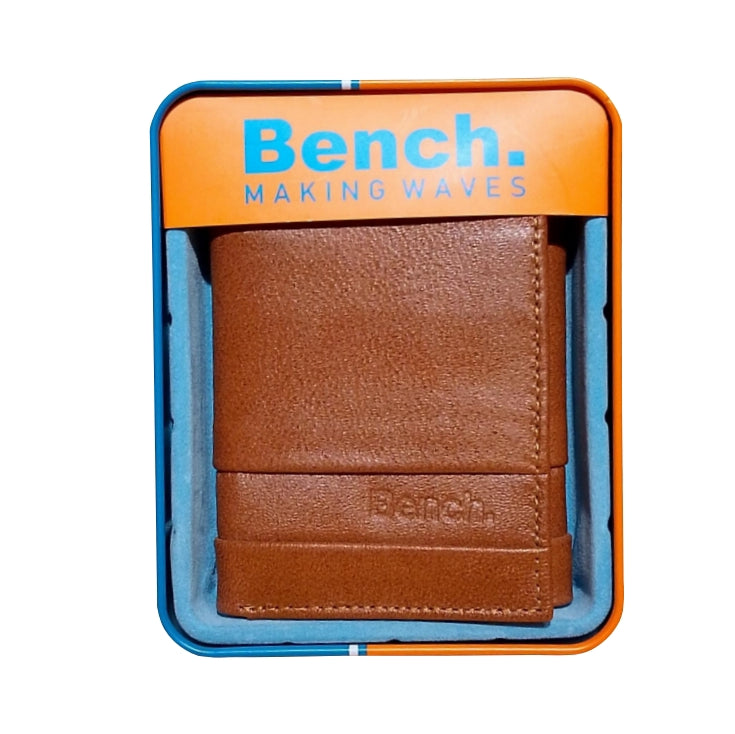 Billetera Bench. Cuero WCR-32